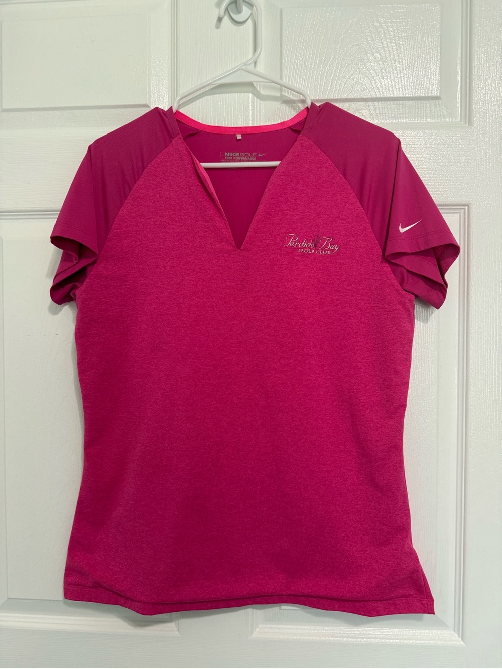 Nike Women’s Pink V-Neck Golf Top